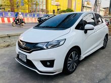 2015 Honda Jazz 1.5 (ปี 14-18) SV+ i-VTEC Hatchback AT