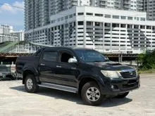 2014 Toyota Hilux 2.5 Dual Cab AUTO/ SATU CAREFUL OWNER/ SERVICE ON TIME/ SMOOTH GEARBOX AND ENGINE/ FREE WARRANTY/ FREE TINTED/ FREE CAR WASH POLISH