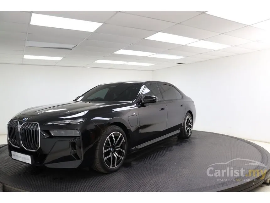 2024 BMW 750e xDrive M Sport Pure Excellence Sedan