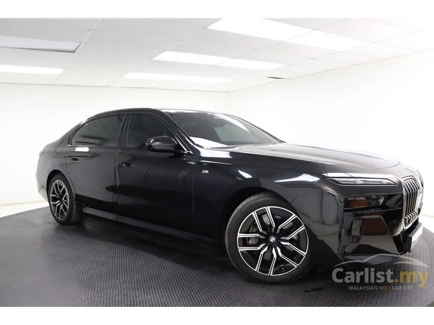 2024 BMW 750e xDrive M Sport Pure Excellence Sedan