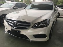 2016 Mercedes-Benz E250 2.0 AMG Panoramic Roof Leather Seat