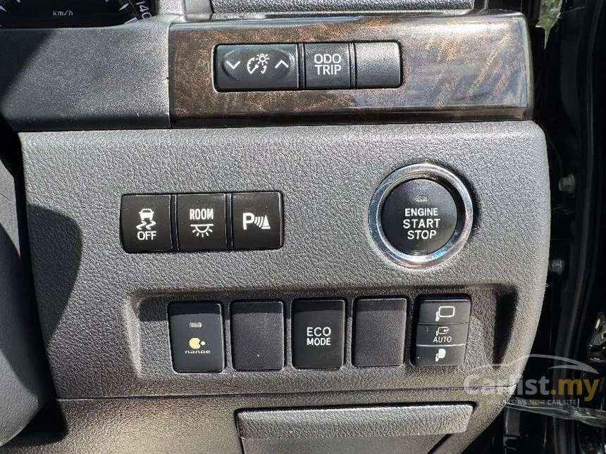 2012 Toyota Vellfire ZG MPV