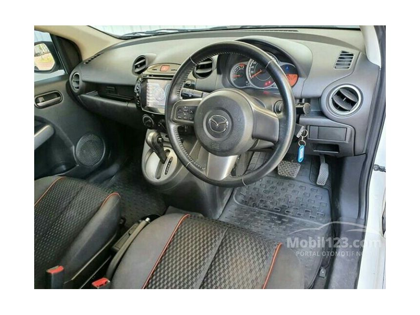 Mazda 2 Batu Mobil Bekas Waa2