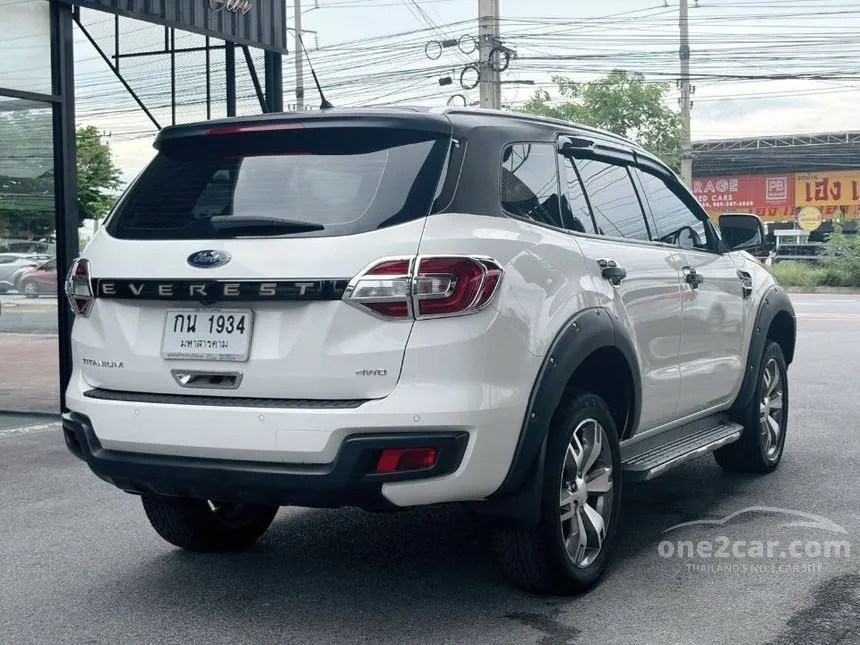2017 Ford EVEREST Titanium+ SUV