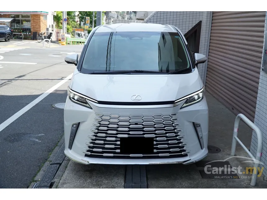 2025 Lexus LM 500h Version L 6 Seater MPV