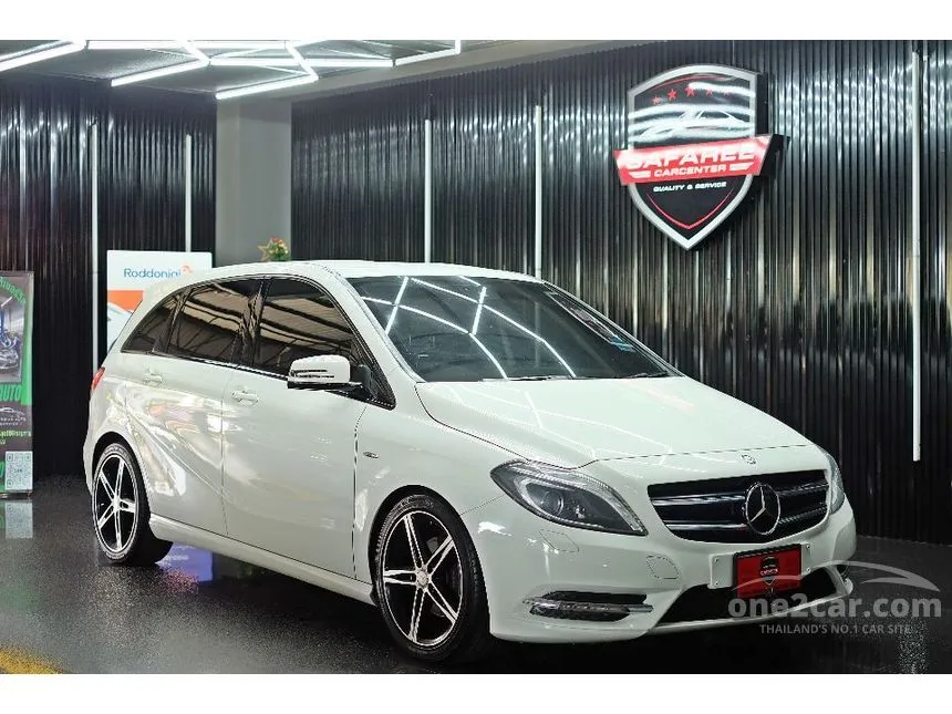 2012 Mercedes-Benz B180 Sports BlueEFFICIENCY Hatchback