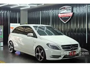 2012 Mercedes-Benz B180 1.6 Sports BlueEFFICIENCY Hatchback