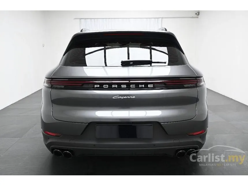 2023 Porsche Cayenne SUV
