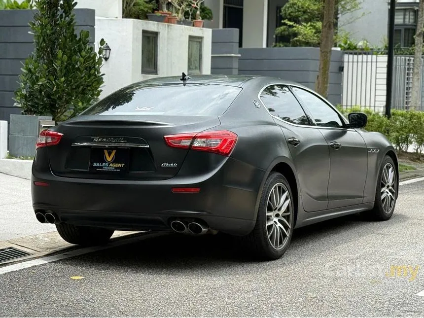 2014 Maserati Ghibli Sedan