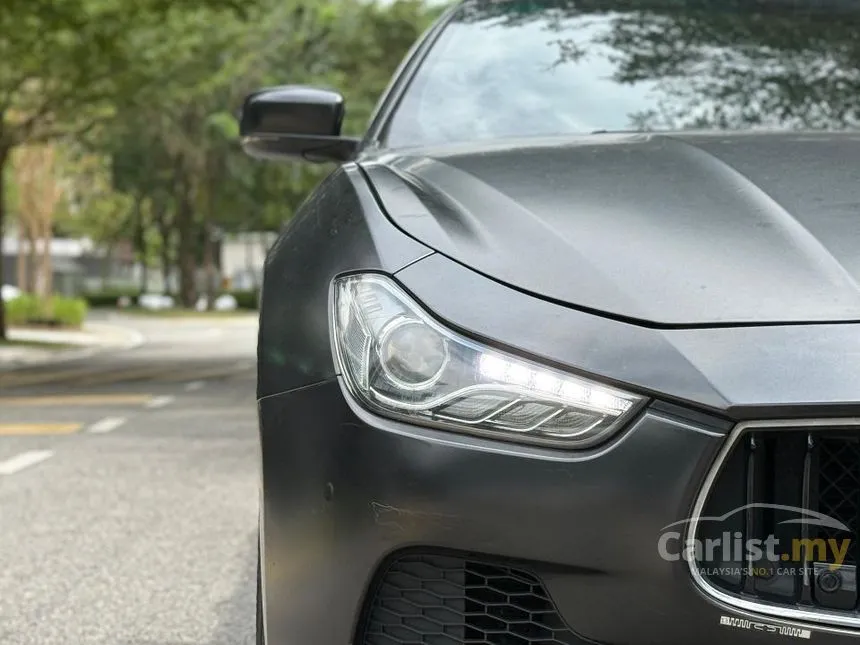 2014 Maserati Ghibli Sedan