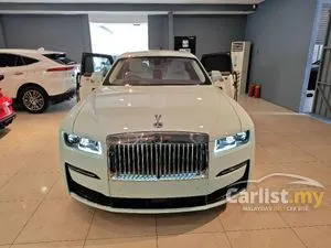 2023 Rolls-Royce Ghost 6.8 Black Badge Sedan