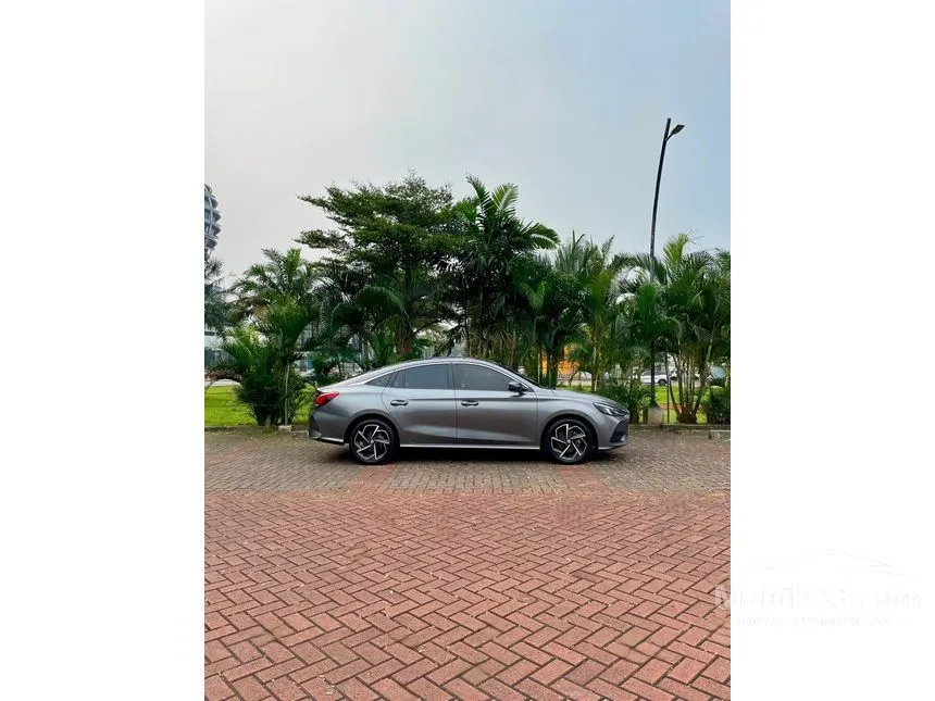 2022 MG 5 GT Magnify Sedan