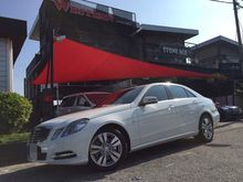 2010 Mercedes-Benz E200 CGI 1.8 (A)