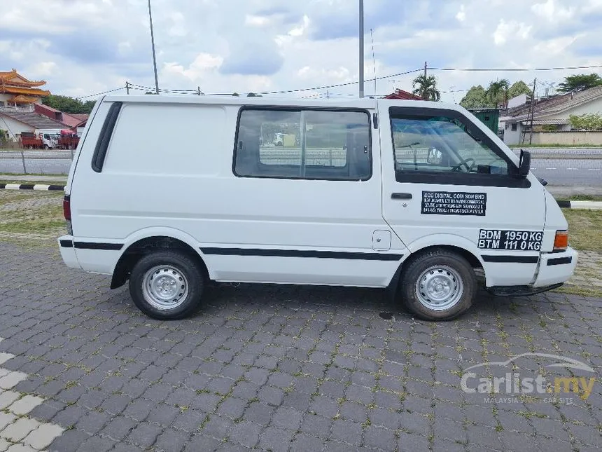 2009 Nissan Vanette Semi-Panel Van
