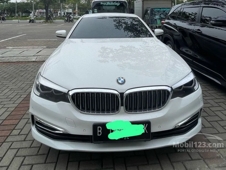 Jual Mobil BMW 520i 2019 Luxury 2.0 di DKI Jakarta Automatic Sedan Putih Rp 595.000.000