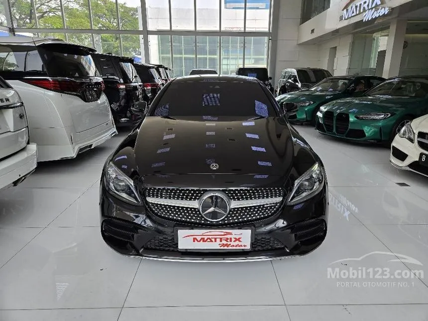 2019 Mercedes-Benz C300 AMG Line Coupe