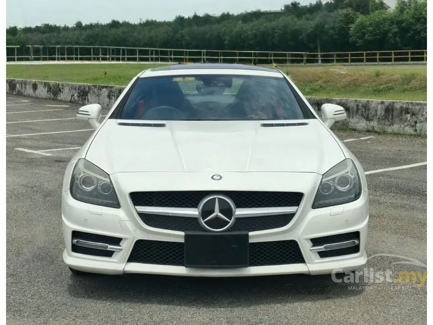 2016 Mercedes-Benz SLK200 AMG Sport Convertible