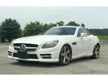 2016 Mercedes-Benz SLK200 2.0 AMG Sport Convertible (A) OTR123K