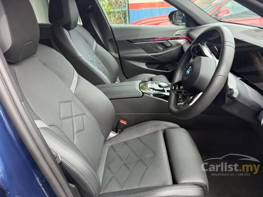 2025 BMW 530i M Sport Sedan