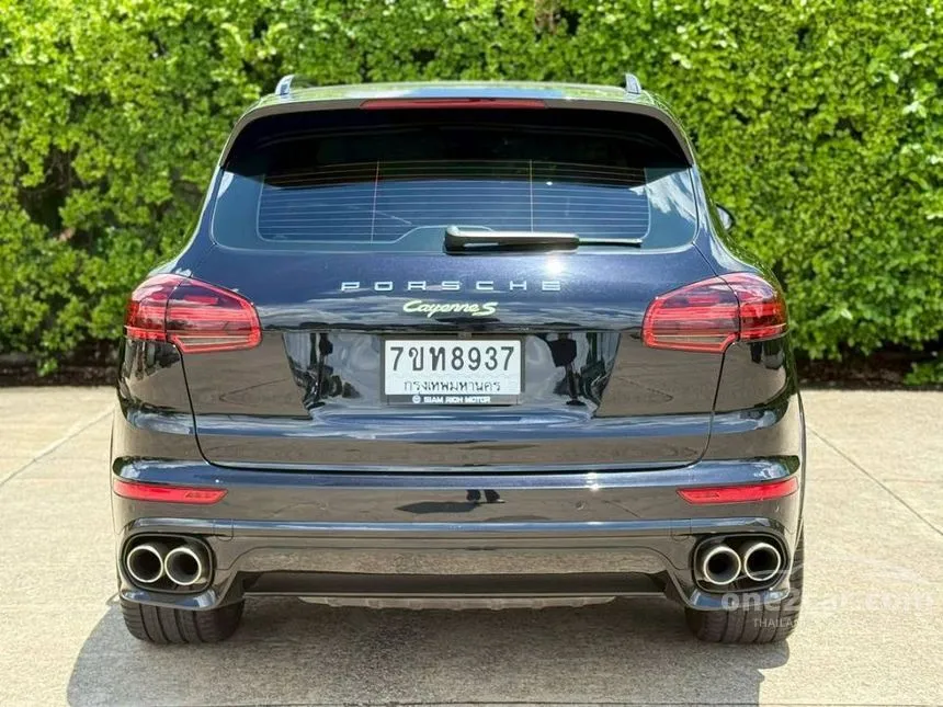 2016 Porsche CAYENNE S E-Hybrid SUV