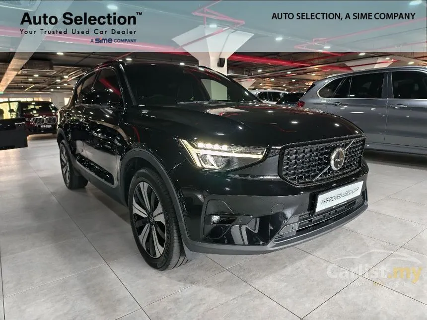 2023 Volvo XC40 Recharge T5 R-Design SUV