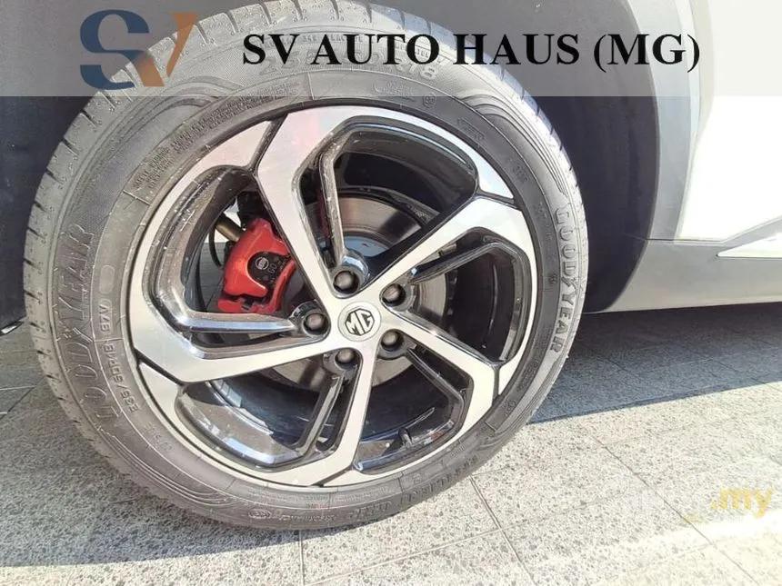 2026 MG HS Luxury SUV