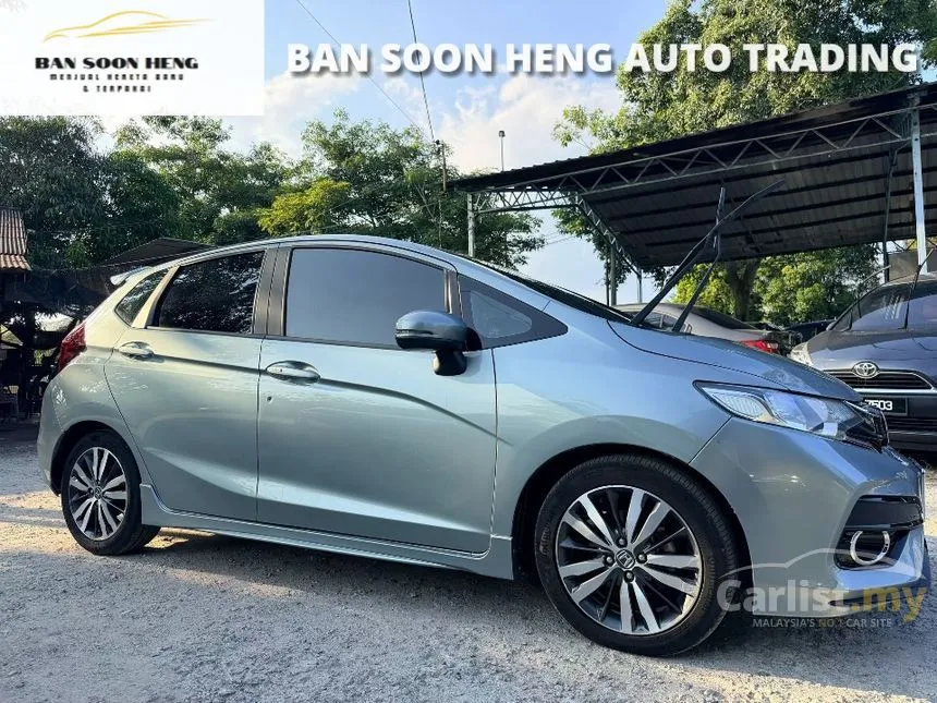 2015 Honda Jazz V Hatchback