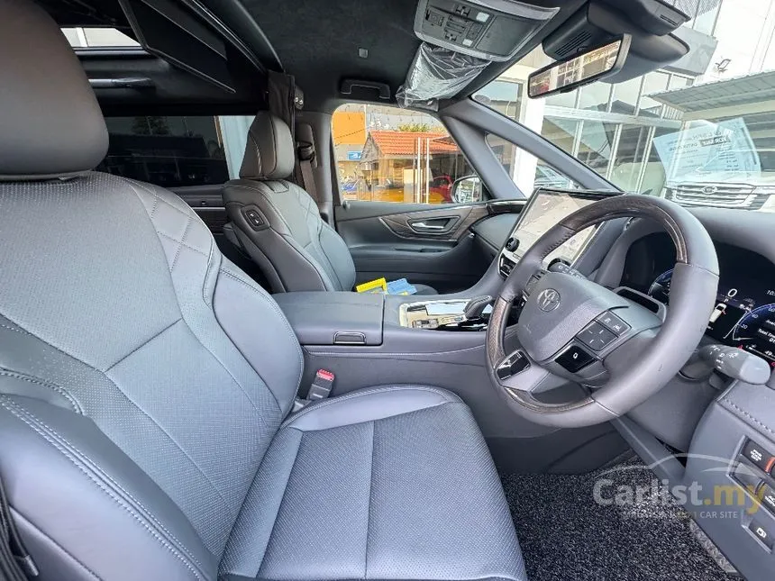 2025 Toyota Alphard Executive Lounge MPV