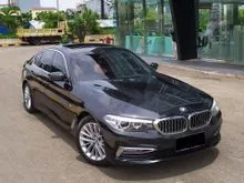 2018 BMW 530i 2.0 Luxury Sedan, 530i Hitam