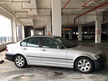 2004 BMW 318i 2.0 Lifestyle Sedan