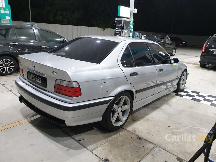 BMW 325i 1995 2.5 in Kuala Lumpur Manual Sedan Silver for 