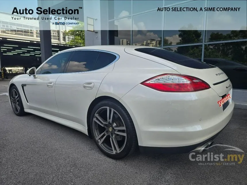 2010 Porsche Panamera 4S Hatchback