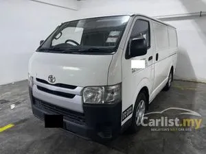 2015 Toyota Hiace 2.5 Panel Van Van