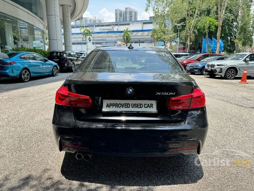 2018 BMW 330e M Sport Sedan