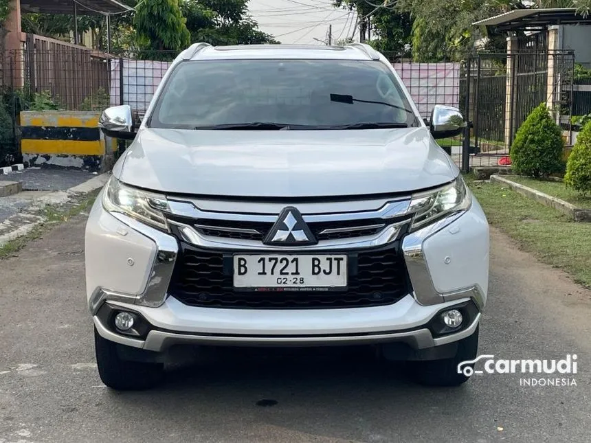 2017 Mitsubishi Pajero Sport Dakar 4X2 SUV