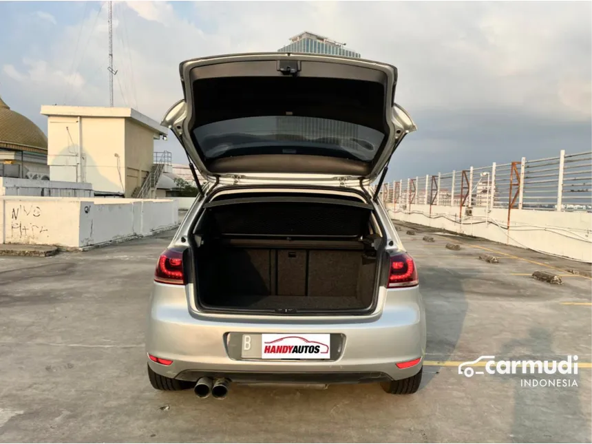 2010 Volkswagen Golf TSI Hatchback