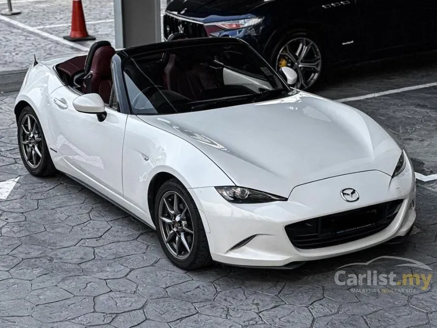 2020 Mazda Roadster S Convertible