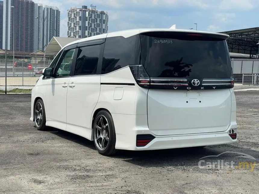 2023 Toyota Voxy S-Z MPV
