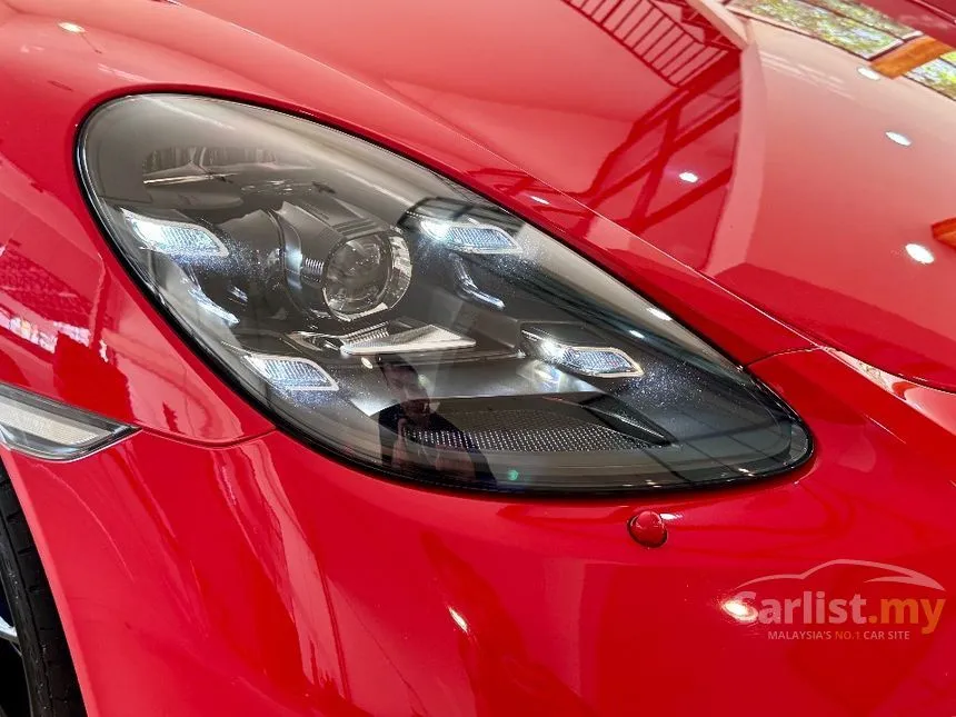 2022 Porsche 718 Cayman Coupe