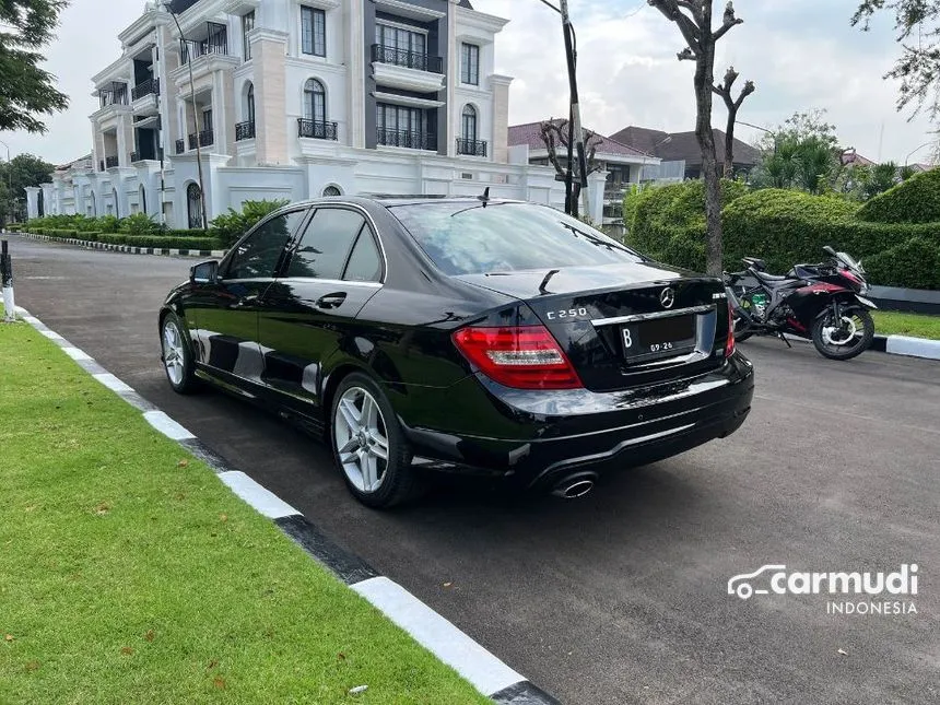 2011 Mercedes-Benz C250 Sedan