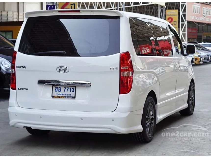 2015 Hyundai H-1 Limited Van