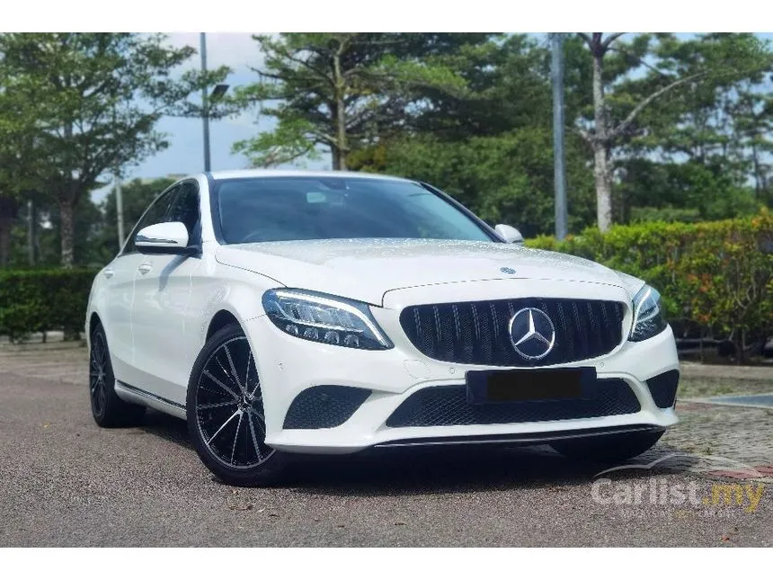 2018 Mercedes-Benz C200 Avantgarde Sedan