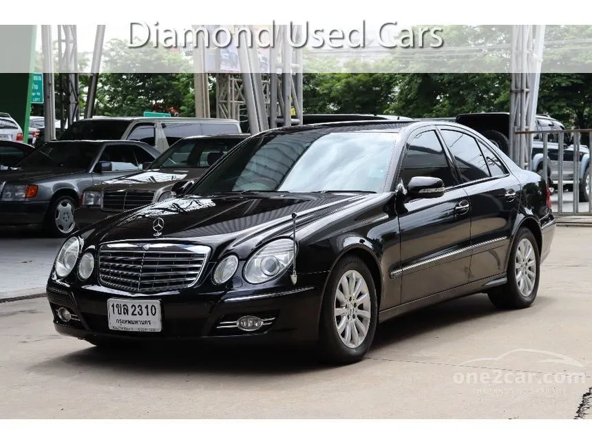 2008 Mercedes-Benz E200 Kompressor Elegance Sedan