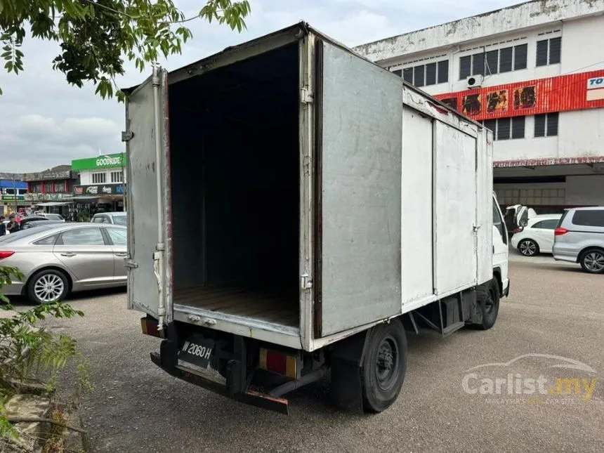 2013 Bison BJ1039 Lorry