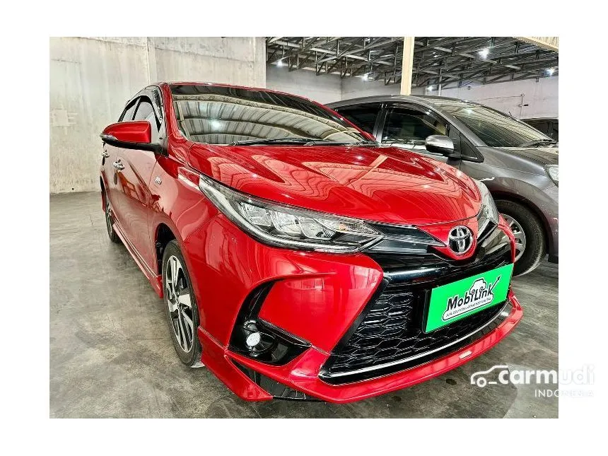 Jual Mobil Toyota Yaris 2021 S GR Sport 1.5 di Jawa Barat Automatic Hatchback Merah Rp 215.000.000