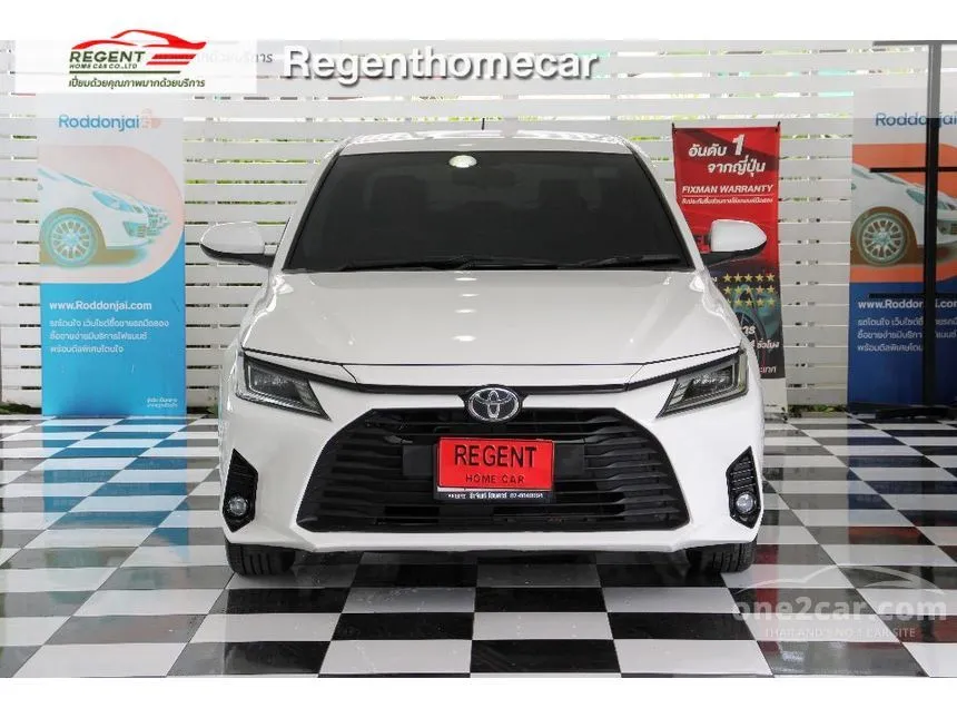 2022 Toyota Yaris Ativ Sport Sedan