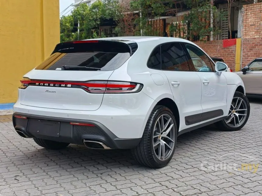2023 Porsche Macan SUV