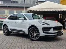 2023 PORSCHE MACAN NFL / FREE 6 YEARS WARRANTY