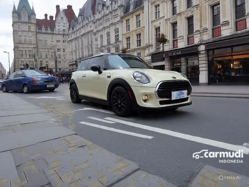 2017 MINI Cooper 3 Door Hatchback