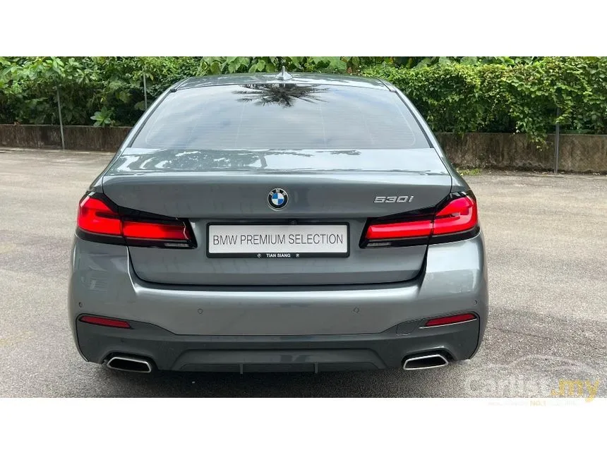 2022 BMW 530i M Sport Sedan